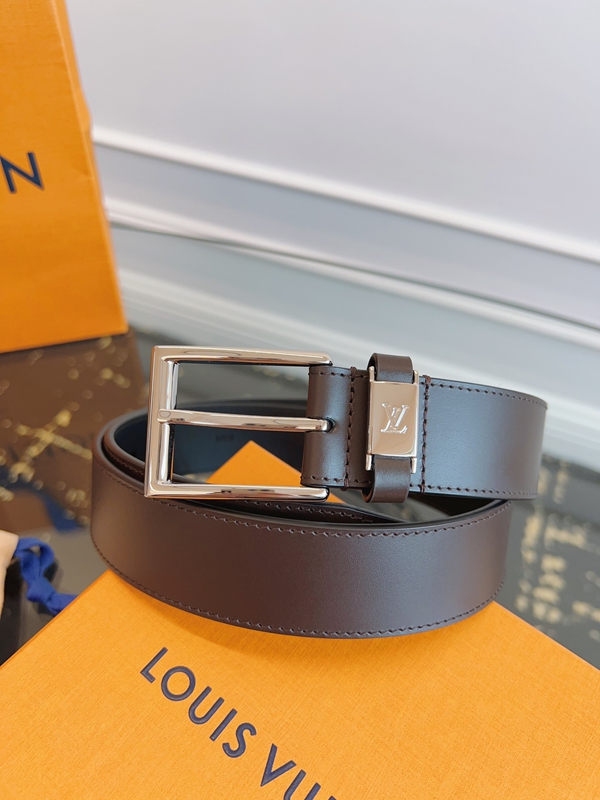 ルイヴィトンベルト細部ディテール